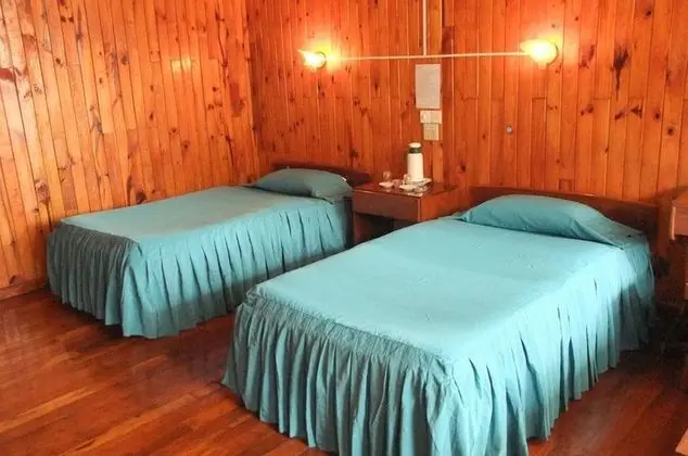 Ortak Ranzalı Oda, Sadece kadınlar için (Bed)