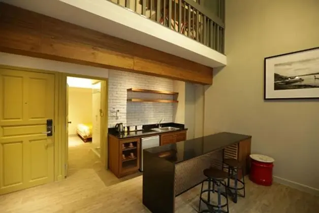 Vintage Suite