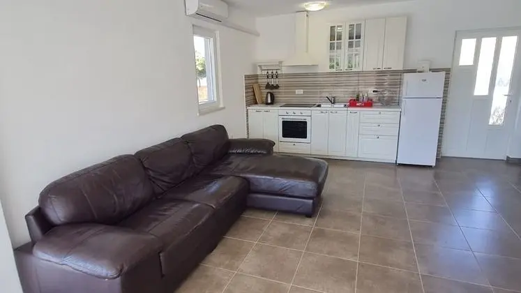 Ev (Nane Garden - house with pool - H(4+1)