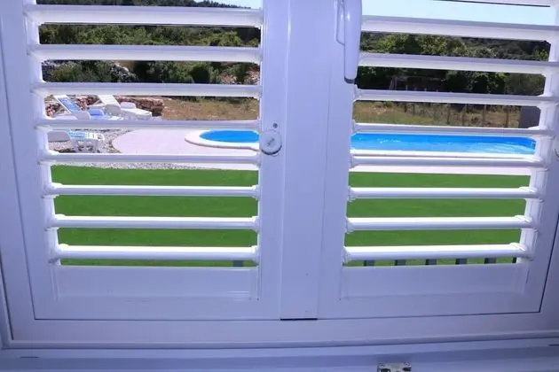 Ev (Nane Garden - house with pool - H(4+1)