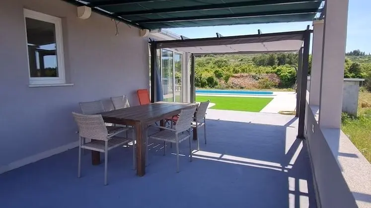 Ev (Nane Garden - house with pool - H(4+1)