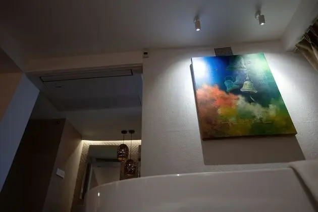 Luxury Oda