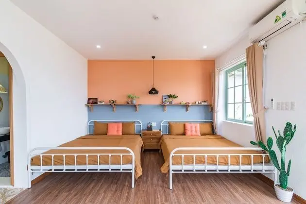 Deluxe Dört Kişilik Oda (Light Room)