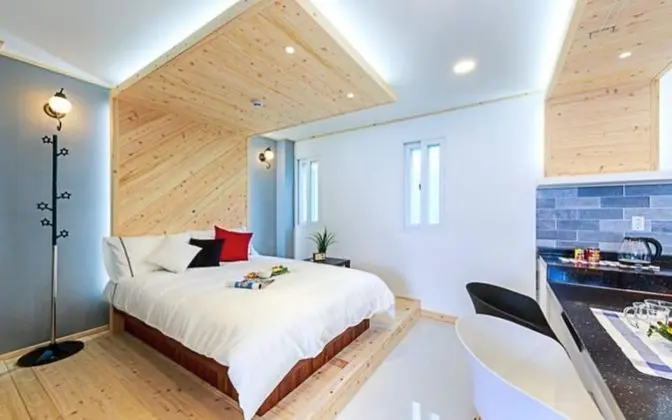 Oda (-K-couple indoor pool (3F))
