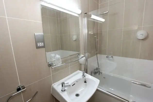 Tek Kişilik Oda, Banyolu/Duşlu
