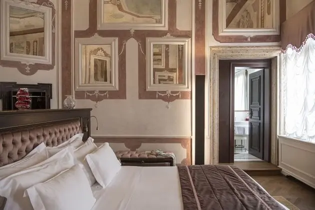 Deluxe Tek Büyük veya İki Ayrı Yataklı Oda, Şehir Manzaralı