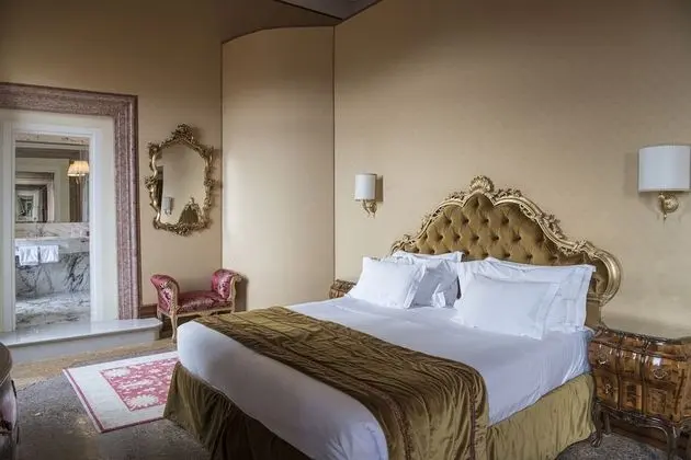 Deluxe Tek Büyük veya İki Ayrı Yataklı Oda, Şehir Manzaralı