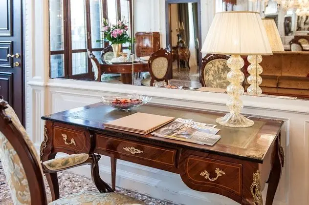 Presidential Süit, Kanal Manzaralı