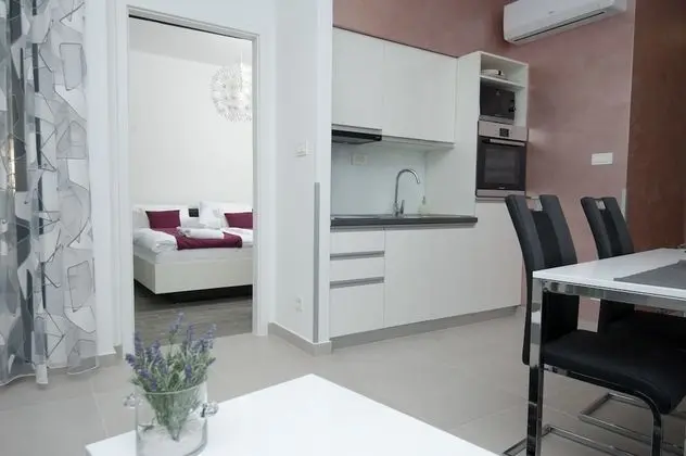 Deluxe Apart Daire (2)