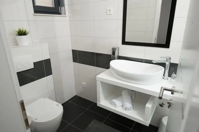 Deluxe Apart Daire (2)