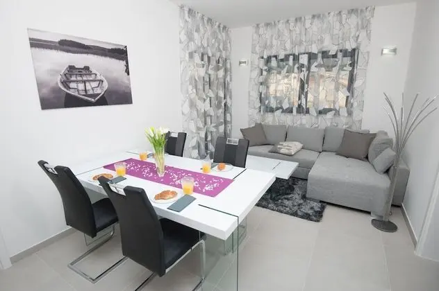 Deluxe Apart Daire (3)