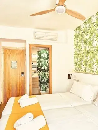 Deluxe Tek Büyük Yataklı Oda, Özel Banyo (Double A/C)