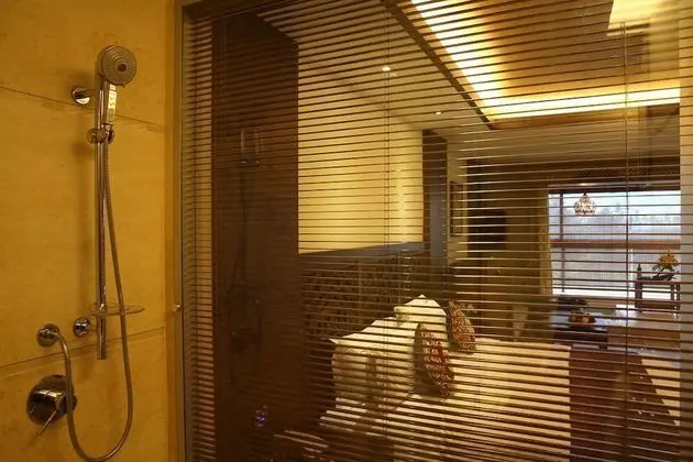 Senior Oda, 1 En Büyük (King) Boy Yatak