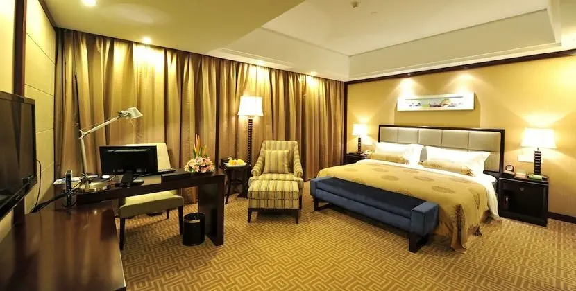 Deluxe Tek Büyük Yataklı Oda