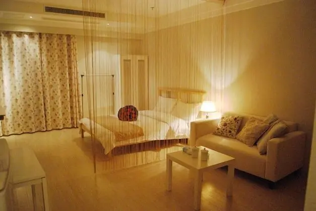 Apart Daire (with computer)