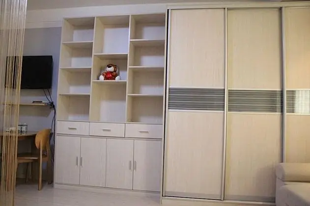 Apart Daire (with computer)