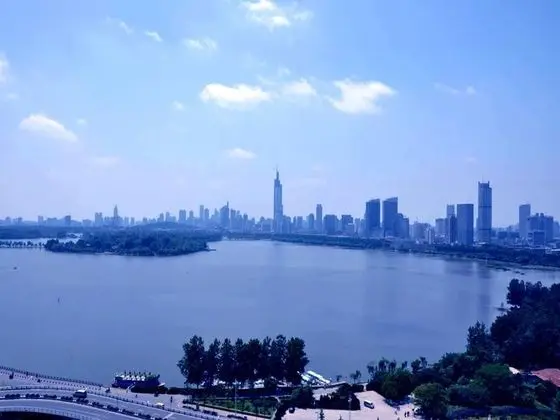 Standard Tek Büyük Yataklı Oda, Göl Manzaralı