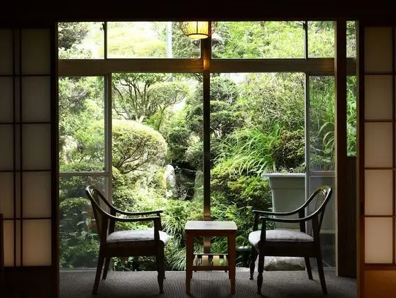 Standard Oda, Sigara İçilmez (Japanese Style, for 5 Guests)
