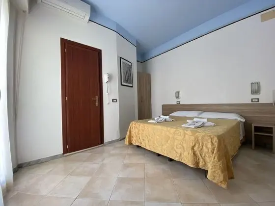Standard Tek Büyük Yataklı Oda, 1 Çift Kişilik Yatak, Balkon