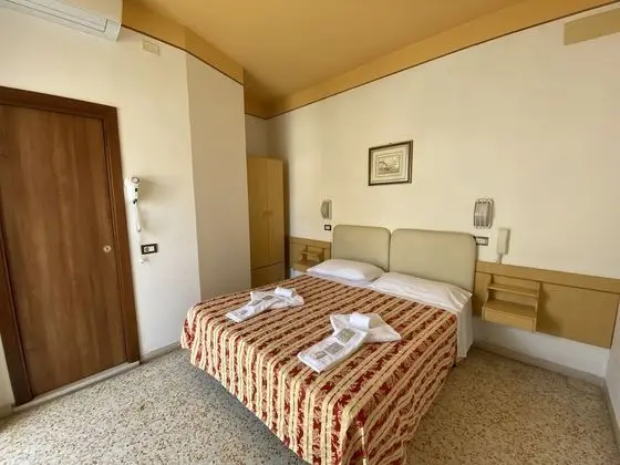 Standard Tek Büyük Yataklı Oda, 1 Çift Kişilik Yatak, Balkon