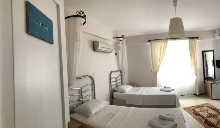 Standard Üç Kişilik Oda