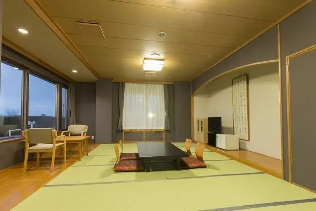 Traditional Oda, Sigara İçilebilir (Japanese Style, with Private Toilet)