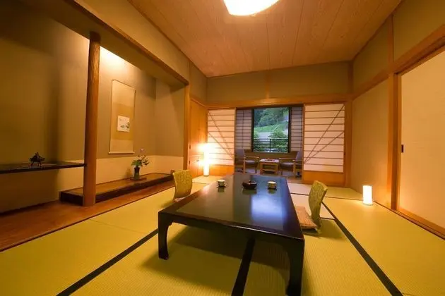 Traditional Oda (Japanese Style, Shirakikan)