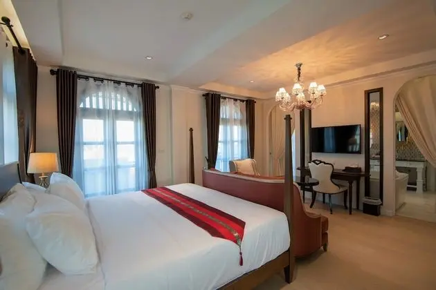Deluxe Penthouse A4