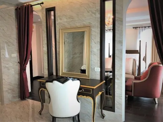 Grand Deluxe Room A3