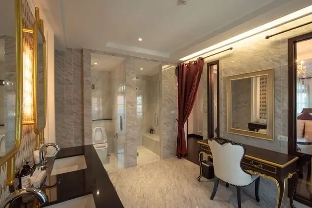 Grand Deluxe Room A3