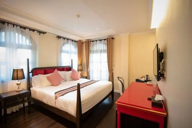 Superior Deluxe Room with Bathtub A1