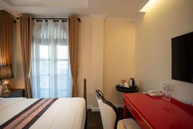 Superior Deluxe Room with Bathtub A1