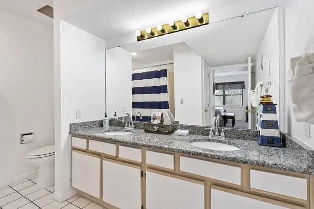 Daire, 3 Yatak Odası, Balkon, Bahçe Manzaralı