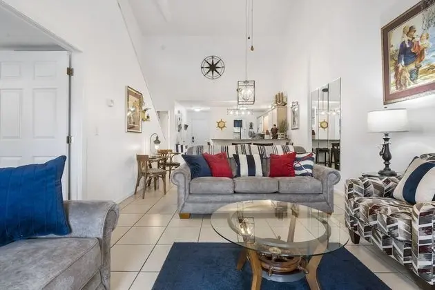 Daire, 3 Yatak Odası, Balkon, Bahçe Manzaralı