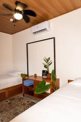 Basic Tek Büyük veya İki Ayrı Yataklı Oda
