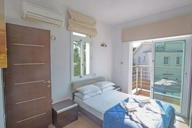Villa, 4 Yatak Odası, Balkon