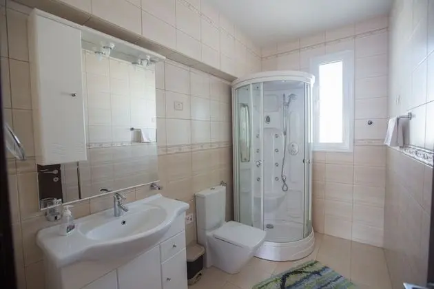 Villa, 4 Yatak Odası, Balkon