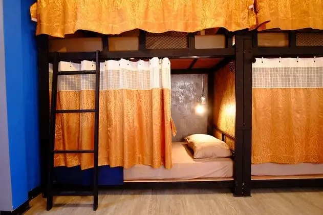 6-Bed Female Dormitory Room