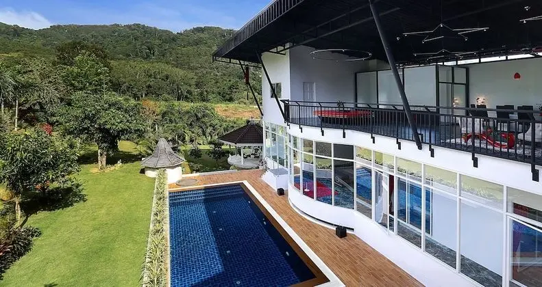 Family Villa, Birden Çok Yatak Odası, Kişiye Özel Havuzlu, Dağ Yamacı
