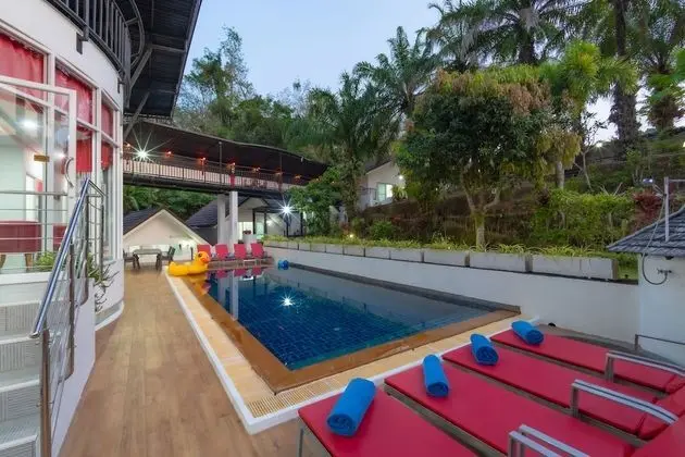 Family Villa, Birden Çok Yatak Odası, Kişiye Özel Havuzlu, Dağ Yamacı