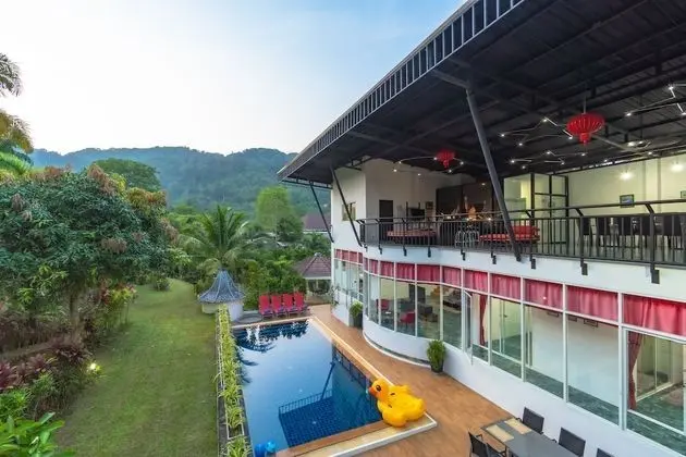 Family Villa, Birden Çok Yatak Odası, Kişiye Özel Havuzlu, Dağ Yamacı