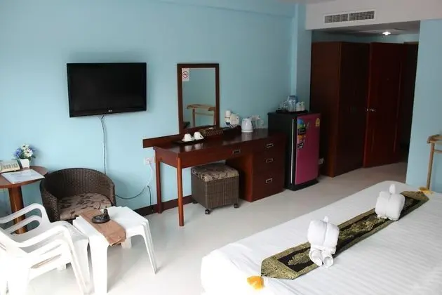 Deluxe Tek Büyük Yataklı Oda