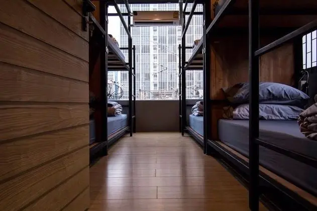 8 Bunk beds - 8 Beds Mixed Dormitory