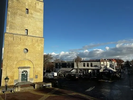 Tek Büyük veya İki Ayrı Yataklı Oda, Şehir Manzaralı