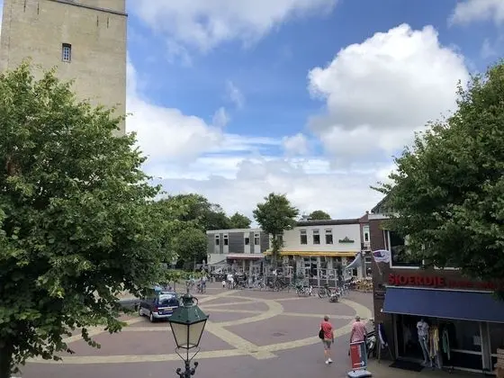 Tek Büyük veya İki Ayrı Yataklı Oda, Şehir Manzaralı