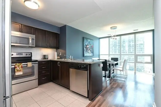 Çatı Katı Süiti (Penthouse), 3 Yatak Odası, 2 Banyolu (CN Tower view)