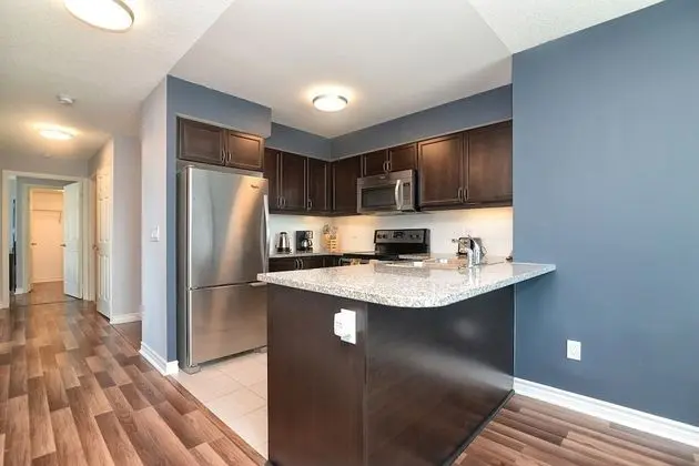 Çatı Katı Süiti (Penthouse), 3 Yatak Odası, 2 Banyolu (CN Tower view)