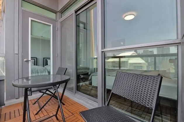 Çatı Katı Süiti (Penthouse), 3 Yatak Odası, 2 Banyolu (CN Tower view)