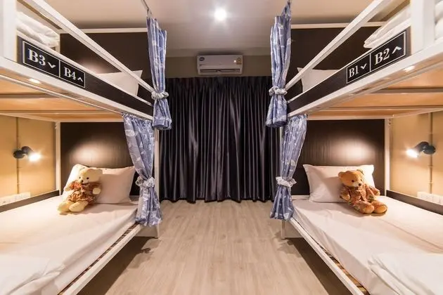 4-Bed Mixed Dormitory
