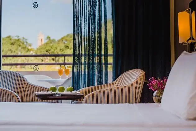 Superior Oda, Balkon
